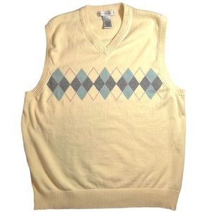 Yellow Sweater Vest With Diamond Design